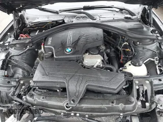 2013 BMW 3 Series 328i with VIN WBA3C1G58DNR45828, listed as a IAAI auction lot 41920757 with 122,947 mi miles. Bid and sale history available at carsss.com. Image 10.