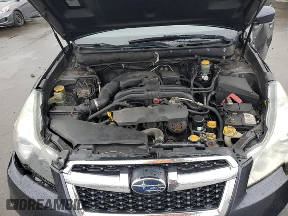 2013 Subaru Legacy Premium z VIN 4S3BMBC60D3044657, wystawiony jako Copart lot #53555155 z przebiegiem 225 681 mil mil oraz Szkoda całkowita • Salvage title. Historia ofert i sprzedaży dostępna na DreamBid. Obrazek 11.