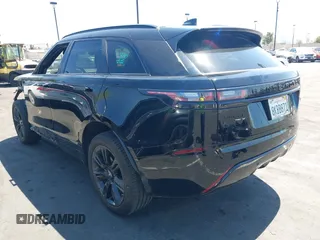 2019 Land Rover Range Rover Velar R-Dynamic SE with VIN SALYL2EXXKA217654, listed as a IAAI auction lot 42019943 with 63,332 mi miles. Bid and sale history available at carsss.com. Image 3.