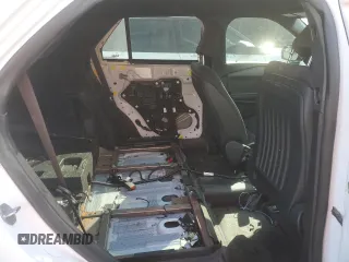2020 Ford Police Interceptor Utility z VIN 1FM5K8AB1LGC70327, wystawiony jako Copart lot #50957985 z przebiegiem 62 414 mil mil oraz Szkoda całkowita • Salvage title. Historia ofert i sprzedaży dostępna na DreamBid. Obrazek 11.