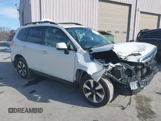 2018 Subaru Forester Limited with VIN JF2SJAJC2JH535484, listed as a IAAI auction lot 41587820 with 91,917 mi miles. Bid and sale history available at carsss.com. Image 1.