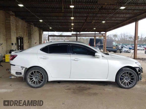 2009 Lexus IS 250 z VIN JTHCK262395031561, wystawiony jako IAAI lot #41975402 z przebiegiem 200 779 mil mil oraz . Historia ofert i sprzedaży dostępna na DreamBid. Obrazek 14.