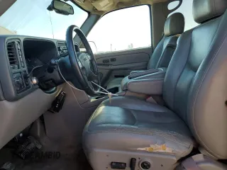 2005 GMC Yukon XL SLT with VIN 1GKFK16Z75J158678, listed as a Copart auction lot 50625435 with 217,013 mi miles and Salvage Title. Bid and sale history available at carsss.com. Image 7.