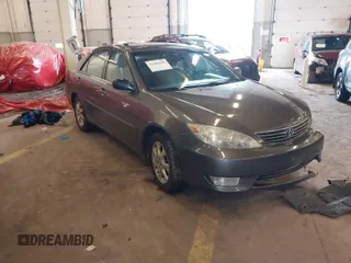 2005 Toyota Camry LE with VIN 4T1BF30K15U591137, listed as a IAAI auction lot 41681990 with 231,555 mi miles and . Bid and sale history available at DreamBid. Image 1.
