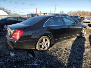 2010 Mercedes-Benz S 400 with VIN WDDNG9FB8AA305648, listed as a Copart auction lot 87004294 with 135,981 mi miles and Clean Title. Bid and sale history available at DreamBid. Image 3.