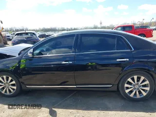2011 Toyota Avalon with VIN 4T1BK3DB6BU409093, listed as a IAAI auction lot 42037225 with Not Provided miles and . Bid and sale history available at carsss.com. Image 13.