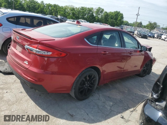 2020 Ford Fusion SE z VIN 3FA6P0HD3LR122424, wystawiony jako Copart lot #58169185 z przebiegiem 110 882 mil mil oraz Szkoda całkowita • Salvage title. Historia ofert i sprzedaży dostępna na DreamBid. Obrazek 3.