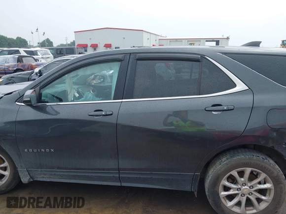 2018 Chevrolet Equinox LT z VIN 2GNAXSEV0J6272001, wystawiony jako IAAI lot #42185011 z przebiegiem 108 899 mil mil oraz . Historia ofert i sprzedaży dostępna na DreamBid. Obrazek 14.