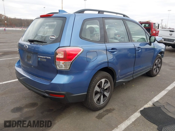 2018 Subaru Forester z VIN JF2SJABC7JH472767, wystawiony jako IAAI lot #40918955 z przebiegiem 72 592 mil mil oraz . Historia ofert i sprzedaży dostępna na DreamBid. Obrazek 4.