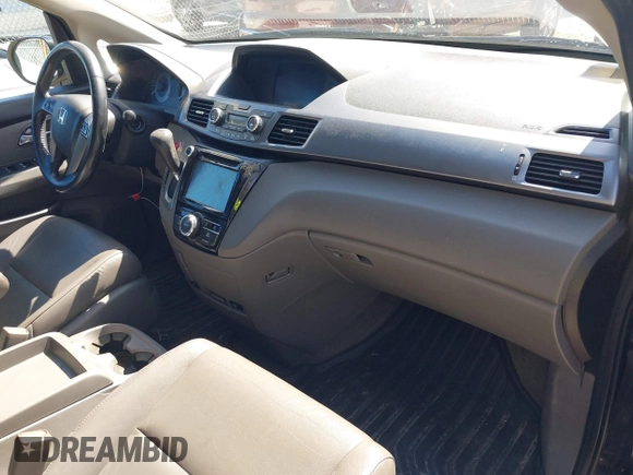 2014 Honda Odyssey EX-L with VIN 5FNRL5H68EB102286, listed as a IAAI auction lot 42148323 with 160,446 mi miles and . Bid and sale history available at carsss.com. Image 5.