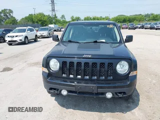 2017 Jeep Patriot Sport z VIN 1C4NJRBB8HD109011, wystawiony jako IAAI lot #42469681 z przebiegiem 207 521 mil mil oraz . Historia ofert i sprzedaży dostępna na DreamBid. Obrazek 12.