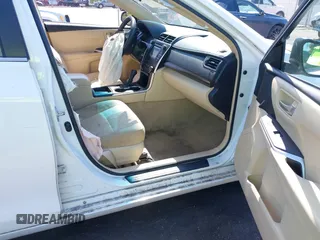 2015 Toyota Camry XLE with VIN 4T1BF1FK6FU948938, listed as a IAAI auction lot 42023487 with 107,232 mi miles. Bid and sale history available at carsss.com. Image 5.
