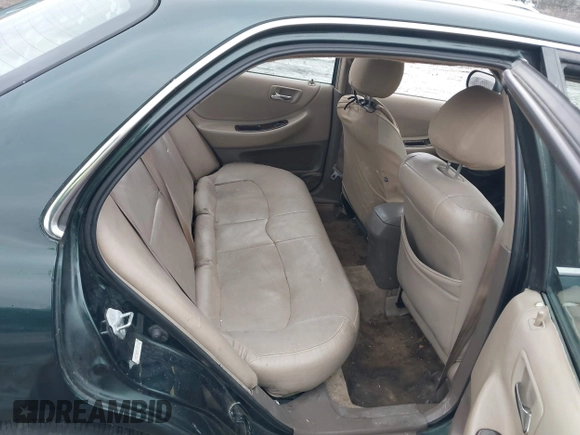 2000 Honda Accord SE z VIN 1HGCG5672YA083142, wystawiony jako IAAI lot #41499986 z przebiegiem Nie podano mil oraz . Historia ofert i sprzedaży dostępna na DreamBid. Obrazek 8.