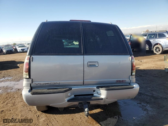 1999 GMC Denali with VIN 1GKEK13R4XR909773, listed as a Copart auction lot 80350594 with 177,807 mi miles and Salvage Title. Bid and sale history available at carsss.com. Image 6.