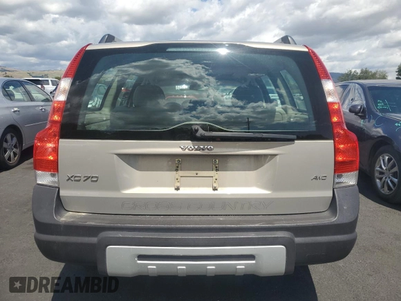 2005 Volvo XC70 z VIN YV1SZ592451199744, wystawiony jako Copart lot #56257095 z przebiegiem 193 139 mil mil oraz Czysty tytuł • Clean title. Historia ofert i sprzedaży dostępna na DreamBid. Obrazek 6.