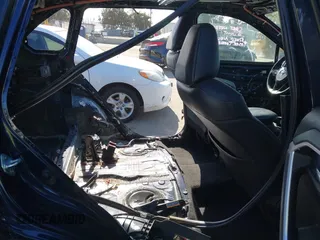 2022 Toyota RAV4 XLE Premium with VIN 2T3C1RFV2NW191537, listed as a IAAI auction lot 42245715 with 72,307 mi miles and . Bid and sale history available at DreamBid. Image 8.