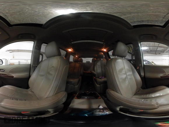 2011 Toyota Sienna XLE with VIN 5TDDK3DC6BS007004, listed as a IAAI auction lot 41793481 with 255,255 mi miles. Bid and sale history available at carsss.com. Image 19.