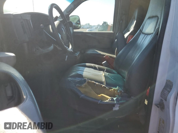 2012 GMC Savana Cargo Van with VIN 1GTW7GCA7C1900265, listed as a Copart auction lot 88016385 with 234,049 mi miles and Salvage Title. Bid and sale history available at carsss.com. Image 7.