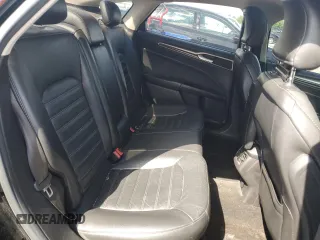 2016 Ford Fusion SE with VIN 3FA6P0HD3GR339932, listed as a Copart auction lot 57996755 with 136,120 mi miles and Non repairable. Bid and sale history available at DreamBid. Image 10.