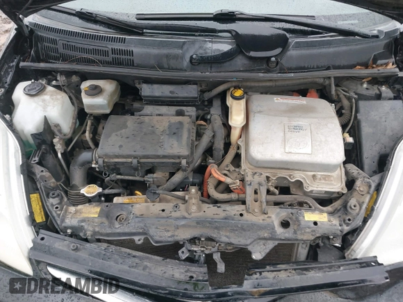 2006 Toyota Prius with VIN JTDKB20U467534622, listed as a IAAI auction lot 41511434 with 204,586 mi miles. Bid and sale history available at carsss.com. Image 10.