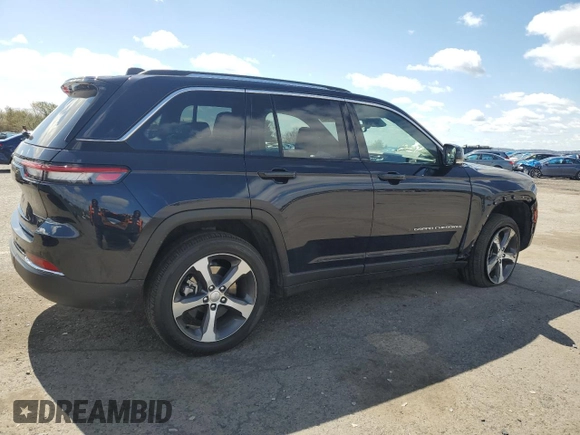 2023 Jeep Grand Cherokee 30th Anniversary with VIN 1C4RJYB68P8849275, listed as a Copart auction lot 51917045 with 29,314 mi miles and Salvage title. Bid and sale history available at DreamBid. Image 3.