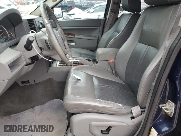 2005 Jeep Grand Cherokee Limited with VIN 1J4HR58NX5C529056, listed as a Copart auction lot 52637995 with 179,859 mi miles and Clean Title. Bid and sale history available at carsss.com. Image 7.