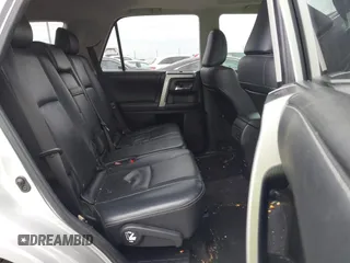 2017 Toyota 4Runner SR5 z VIN JTEBU5JR3H5427660, wystawiony jako IAAI lot #42477925 z przebiegiem 95 815 mil mil oraz . Historia ofert i sprzedaży dostępna na DreamBid. Obrazek 8.