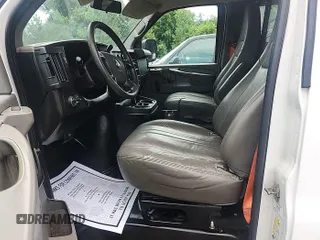 2014 Chevrolet Express Cargo с VIN 1GCSGAFX5E1168488, выставлен на аукционе IAAI как лот 42619728 с пробегом 286 775 миль миль и . История ставок и продаж доступна на DreamBid. Изображение 22.