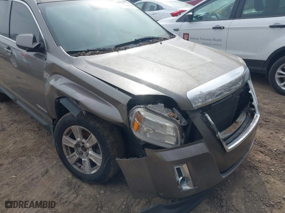 2012 GMC Terrain SLE-2 with VIN 2GKFLTEK2C6219216, listed as a IAAI auction lot 41723724 with 111,246 mi miles. Bid and sale history available at carsss.com. Image 6.