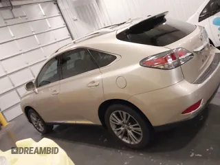 2013 Lexus RX 350 z VIN JTJZK1BA8D2417581, wystawiony jako IAAI lot #41392931 z przebiegiem 85 875 mil mil oraz . Historia ofert i sprzedaży dostępna na DreamBid. Obrazek 14.