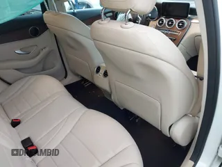 2022 Mercedes-Benz GLC 300 with VIN W1N0G8DB6NG056621, listed as a IAAI auction lot 42160415 with 68,854 mi miles and . Bid and sale history available at DreamBid. Image 8.
