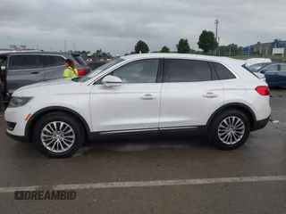 2016 Lincoln MKX Select z VIN 2LMPJ6KR1GBL37294, wystawiony jako IAAI lot #42422681 z przebiegiem 103 505 mil mil oraz . Historia ofert i sprzedaży dostępna na DreamBid. Obrazek 15.