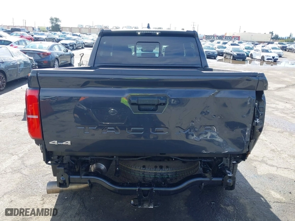 2024 Toyota Tacoma 4WD SR5 with VIN 3TMLB5JN7RM022456, listed as a IAAI auction lot 41430159 with 6,058 mi miles. Bid and sale history available at carsss.com. Image 17.
