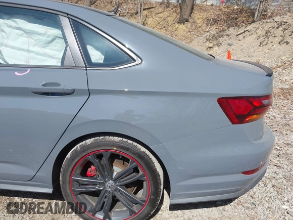 2019 Volkswagen Jetta GLI S with VIN 3VW5T7BU0KM168191, listed as a IAAI auction lot 41796885 with 79,192 mi miles and . Bid and sale history available at DreamBid. Image 18.
