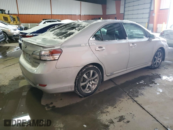 2010 Lexus HS 250h with VIN JTHBB1BA5A2027228, listed as a Copart auction lot 81125924 with 207,372 mi miles and Clean Title. Bid and sale history available at DreamBid. Image 3.