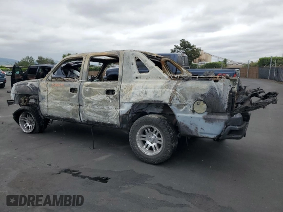 2002 Chevrolet Avalanche with VIN 3GNEK13T72G144775, listed as a Copart auction lot 53856295 with Not Provided miles and Non Repairable. Bid and sale history available at DreamBid. Image 2.