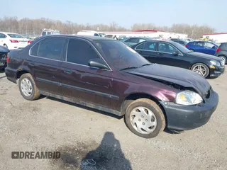 2000 Honda Civic LX with VIN 2HGEJ6675YH528894, listed as a IAAI auction lot 41800415 with 444,713 mi miles. Bid and sale history available at carsss.com. Image 1.