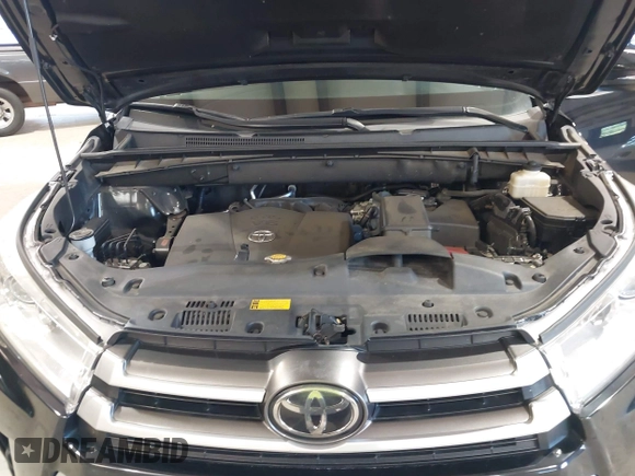 2017 Toyota Highlander XLE with VIN 5TDJZRFH6HS444309, listed as a IAAI auction lot 42640086 with 54,179 mi miles and . Bid and sale history available at DreamBid. Image 10.