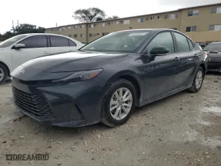2025 Toyota Camry LE with VIN 4T1DAACK3SU027167, listed as a Copart auction lot 51333855 with 15,574 mi miles and Salvage Title. Bid and sale history available at carsss.com. Image 1.