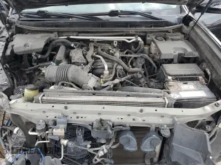 2016 Lexus GX 460 z VIN JTJBM7FX4G5144672, wystawiony jako Copart lot #52684315 z przebiegiem 117 694 mil mil oraz Szkoda całkowita • Salvage title. Historia ofert i sprzedaży dostępna na DreamBid. Obrazek 11.