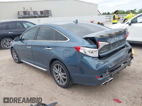 2015 Hyundai Sonata Sport with VIN 5NPE34AB5FH163825, listed as a IAAI auction lot 42013743 with Not Provided miles and . Bid and sale history available at carsss.com. Image 3.