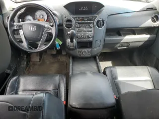 2013 Honda Pilot Touring z VIN 5FNYF4H97DB007336, wystawiony jako Copart lot #52785595 z przebiegiem 141 104 mil mil oraz Szkoda całkowita • Salvage title. Historia ofert i sprzedaży dostępna na DreamBid. Obrazek 8.