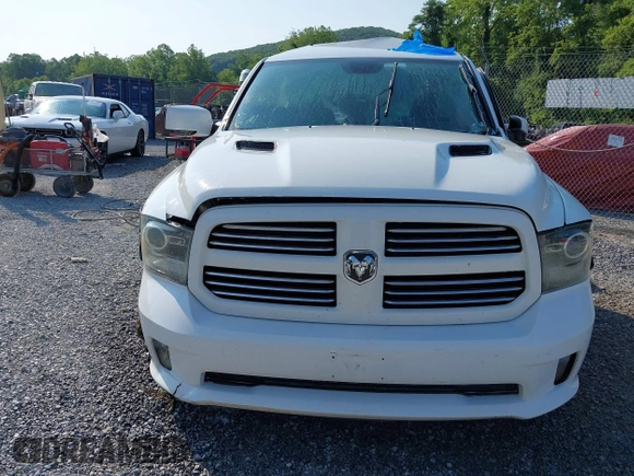 2013 Ram 1500 Sport z VIN 1C6RR7MT2DS571209, wystawiony jako IAAI lot #42635592 z przebiegiem 192 998 mil mil oraz . Historia ofert i sprzedaży dostępna na DreamBid. Obrazek 12.