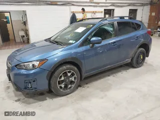 2020 Subaru Crosstrek Premium with VIN JF2GTAPC4L8202181, listed as a IAAI auction lot 41964713 with 33,172 mi miles. Bid and sale history available at carsss.com. Image 2.