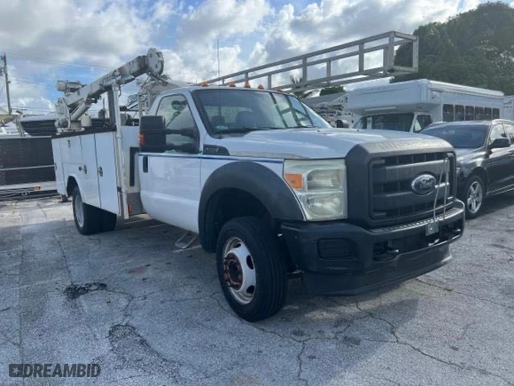 2013 Ford Super Duty F-550 DRW XL with VIN 1FDUF5GY4DEB60881, listed as a Copart auction lot 75916354 with NaN miles and Clean Title. Bid and sale history available at carsss.com. Image 1.