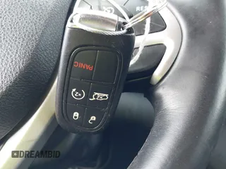 2014 Jeep Cherokee Trailhawk с VIN 1C4PJMBS4EW281449, выставлен на аукционе IAAI как лот 42477320 с пробегом 128 107 миль миль и . История ставок и продаж доступна на DreamBid. Изображение 11.