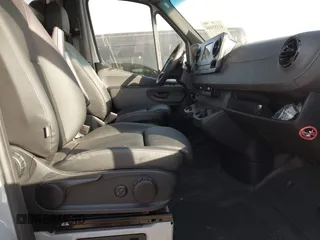 2024 Mercedes-Benz Sprinter Cargo with VIN W1Y4NCHY1RT165996, listed as a IAAI auction lot 41181444 with 5,696 mi miles. Bid and sale history available at carsss.com. Image 5.