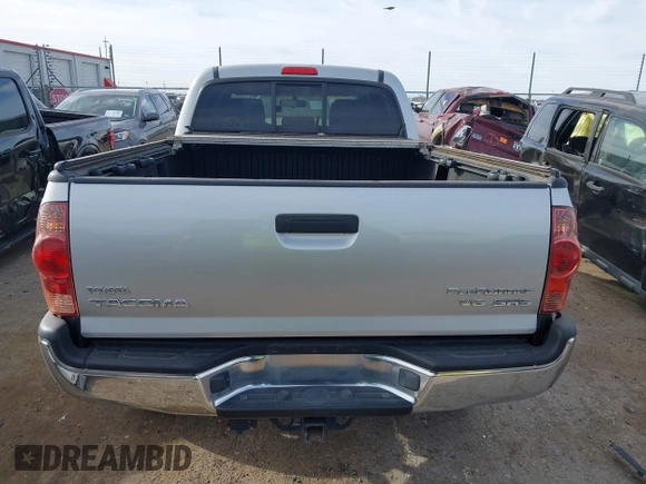 2005 Toyota Tacoma PreRunner with VIN 3TMKU72N45M003048, listed as a IAAI auction lot 41789059 with 87,310 mi miles. Bid and sale history available at carsss.com. Image 16.