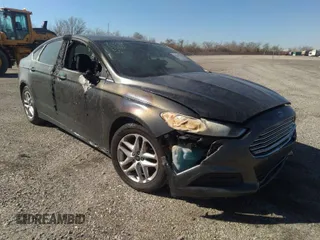 2016 Ford Fusion SE with VIN 3FA6P0HDXGR333108, listed as a IAAI auction lot 41065202 with 184,227 mi miles. Bid and sale history available at carsss.com. Image 1.