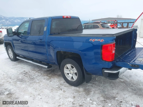 2015 Chevrolet Silverado 1500 LT with VIN 3GCUKREC5FG198758, listed as a IAAI auction lot 41573360 with 150,562 mi miles. Bid and sale history available at carsss.com. Image 3.